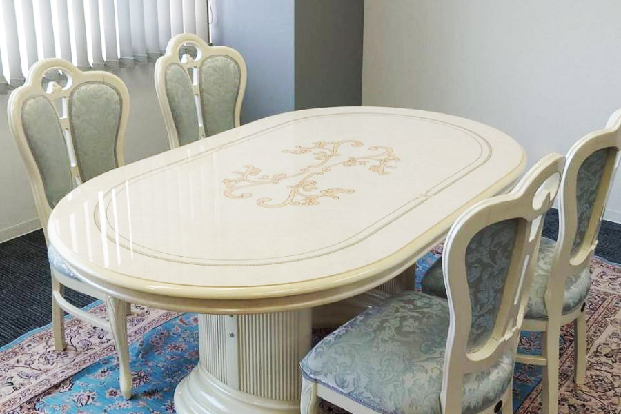 ガルエージェンシー堺中央の面談室